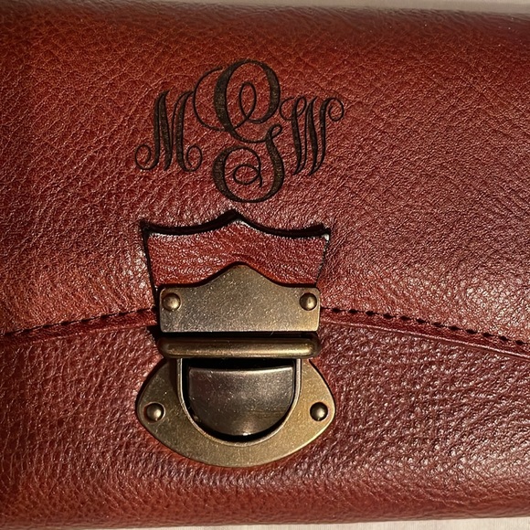 Soft brown leather personalized wallet - Picture 2 of 6
